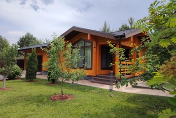 Дом-Баня из клееного бруса с хозблоком